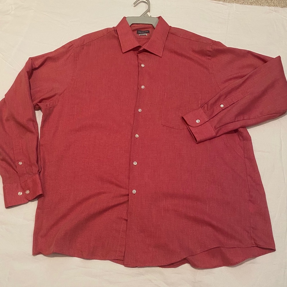 Van Heusen Button Up - image 3